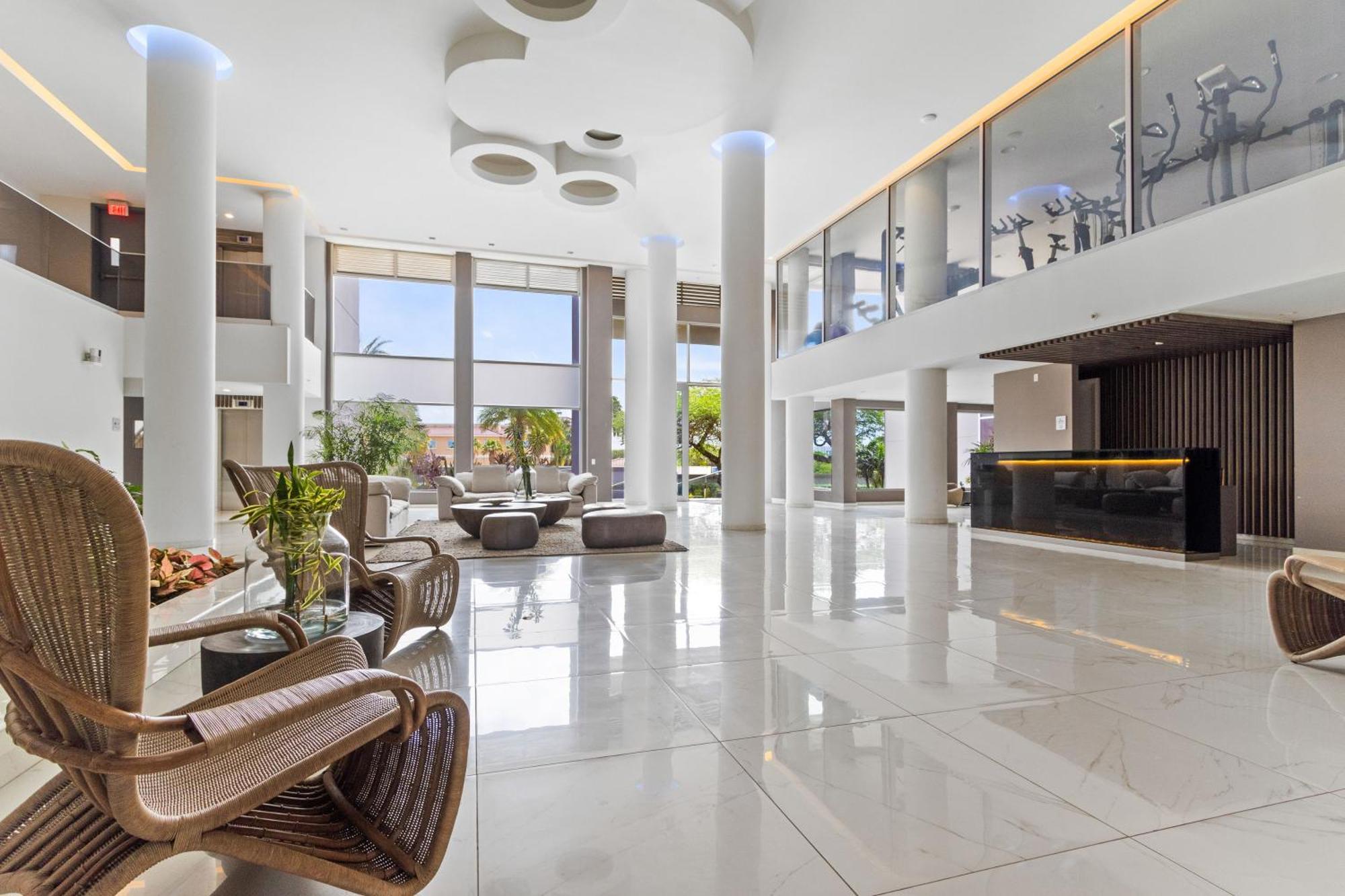 O Condominium Beachfront Residences, By Bocobay Aruba Palm Beach Exterior foto