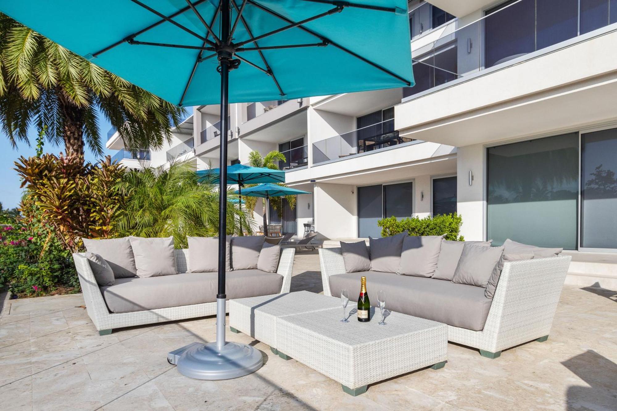 O Condominium Beachfront Residences, By Bocobay Aruba Palm Beach Exterior foto