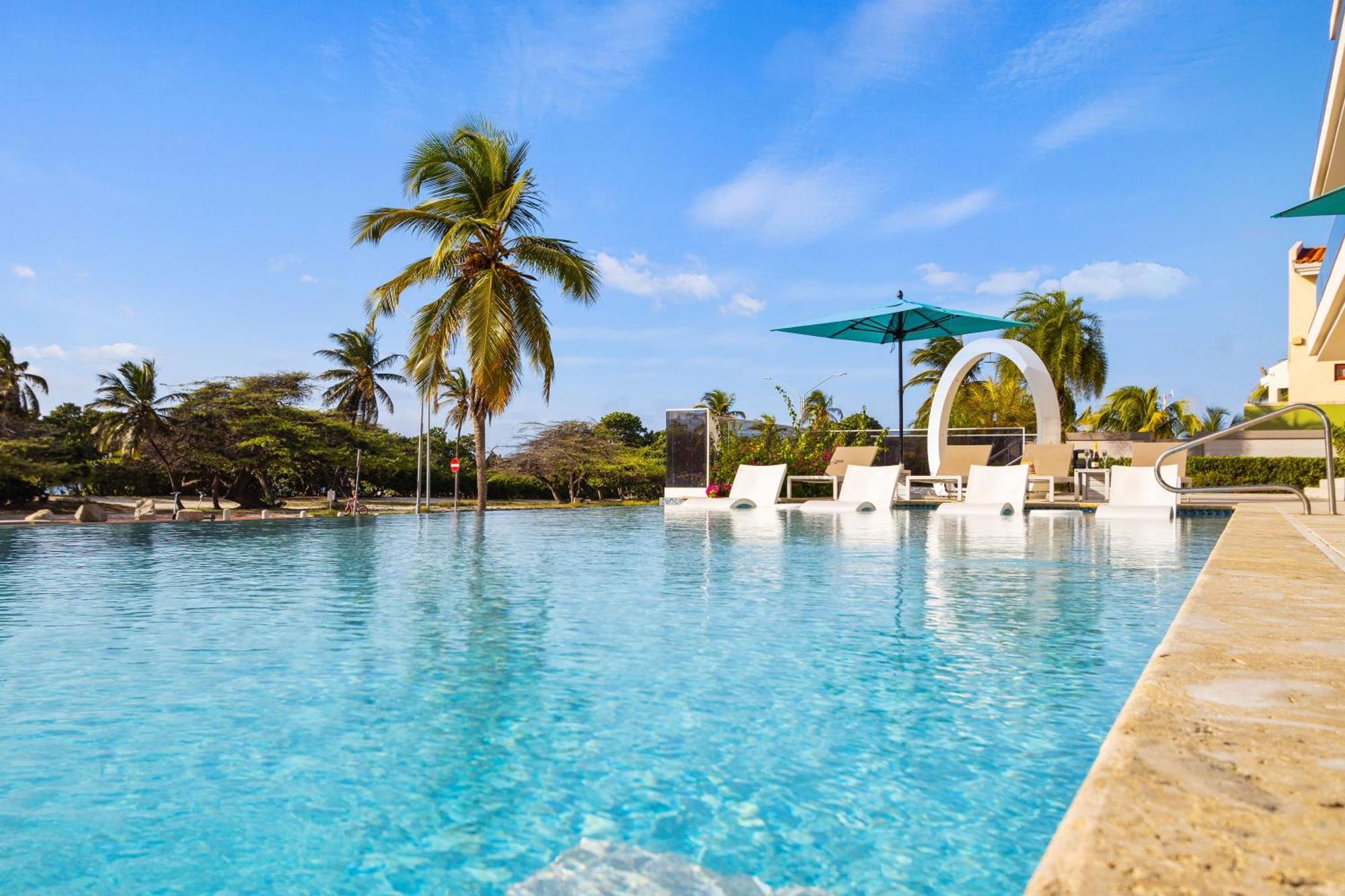 O Condominium Beachfront Residences, By Bocobay Aruba Palm Beach Exterior foto