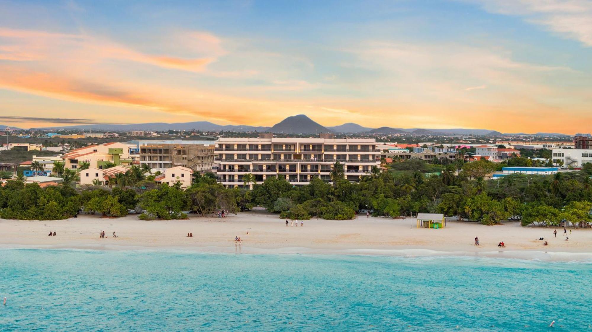 O Condominium Beachfront Residences, By Bocobay Aruba Palm Beach Exterior foto